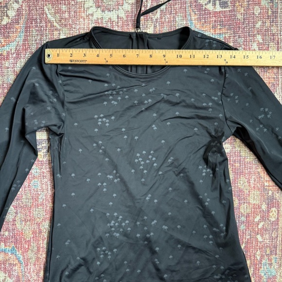 Uniqlo x Tomas Maier Collab Palm Tree Foil Swim Large Rashguard - Picture 3 of 9